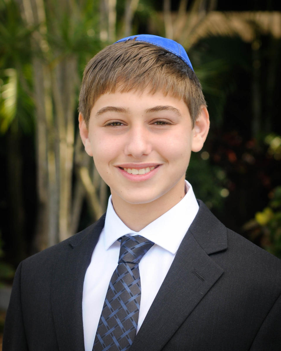 Sarasota Bar Mitzvah photographer Lori Sax