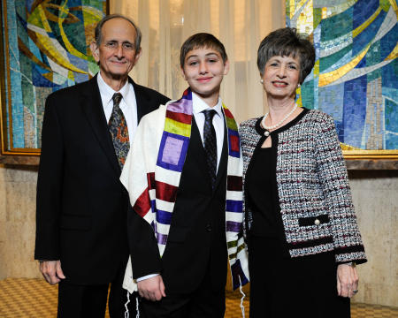 Sarasota Bar Mitzvah photographer Lori Sax